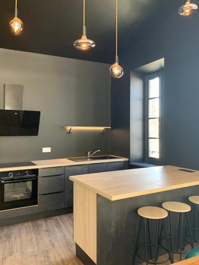 Le Loft De La Tour Pinte Apartment การ์กาซอน ภายนอก รูปภาพ